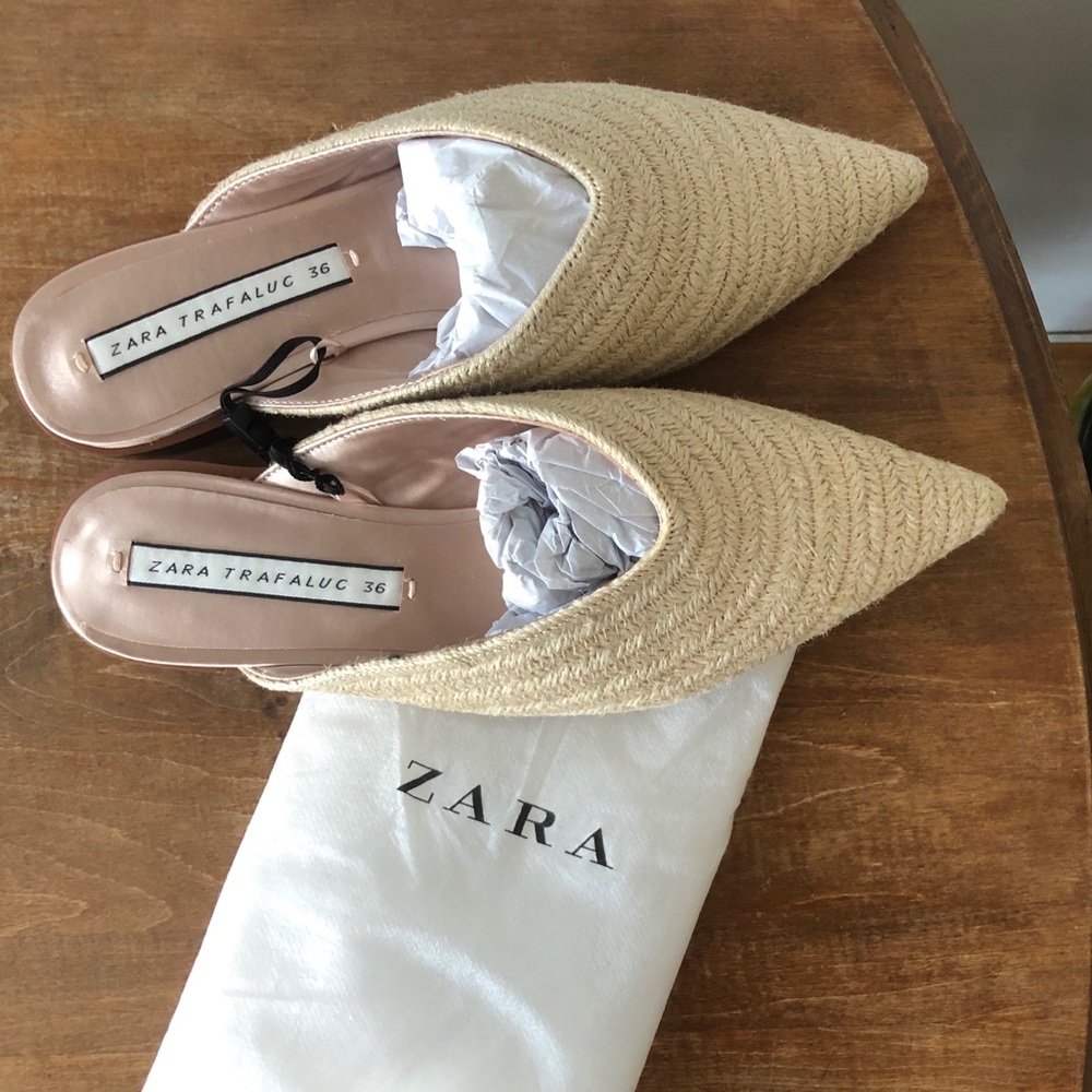 ZARA slip on shoes.Size 36. Never been worn!